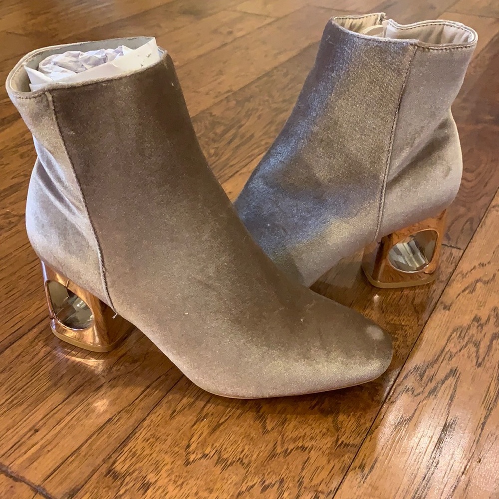 Cape Robbin Velvet Booties. NEVER WORN.